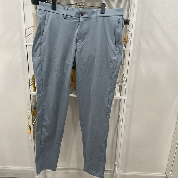 Lululemon ABC Classic-Fit Trouser
Warpstreme - Picture 3 of 11